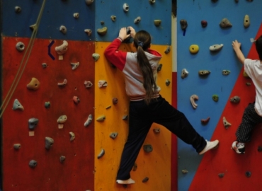 CURSO DE INICIACIÓN A LA ESCALADA DEPORTIVA