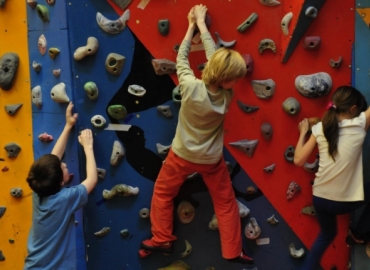 CURSO DE INICIACIÓN A LA ESCALADA DEPORTIVA