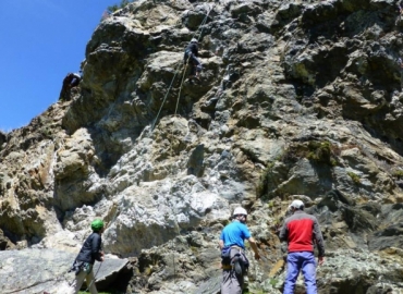 CURSO DE INICIACIÓN A LA ESCALADA DEPORTIVA