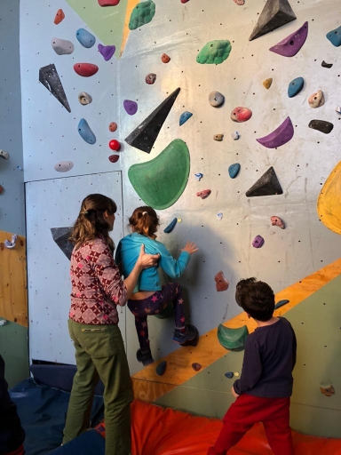 ESCUELA INICIAL DE MONTAÑA 2022