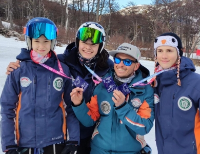 ESCUELA DE COMPETICION U16 SKI ALPINO 